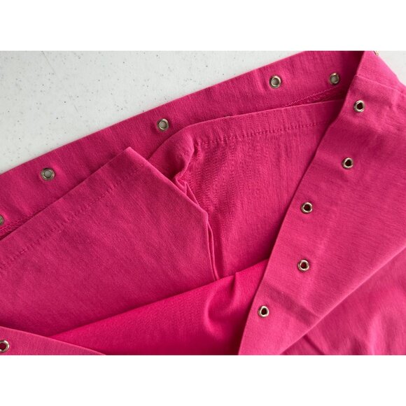 Attyre Women's Skort Size 8, Bright Pink with Metal Eyelet Accents - Picture 4 of 5